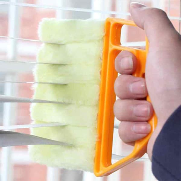 BlindsBrush, inovatívna pomôcka z mikrovlákna na 2x rýchlejšie čistenie žalúzií na oboch stranách súčasne - Image 3