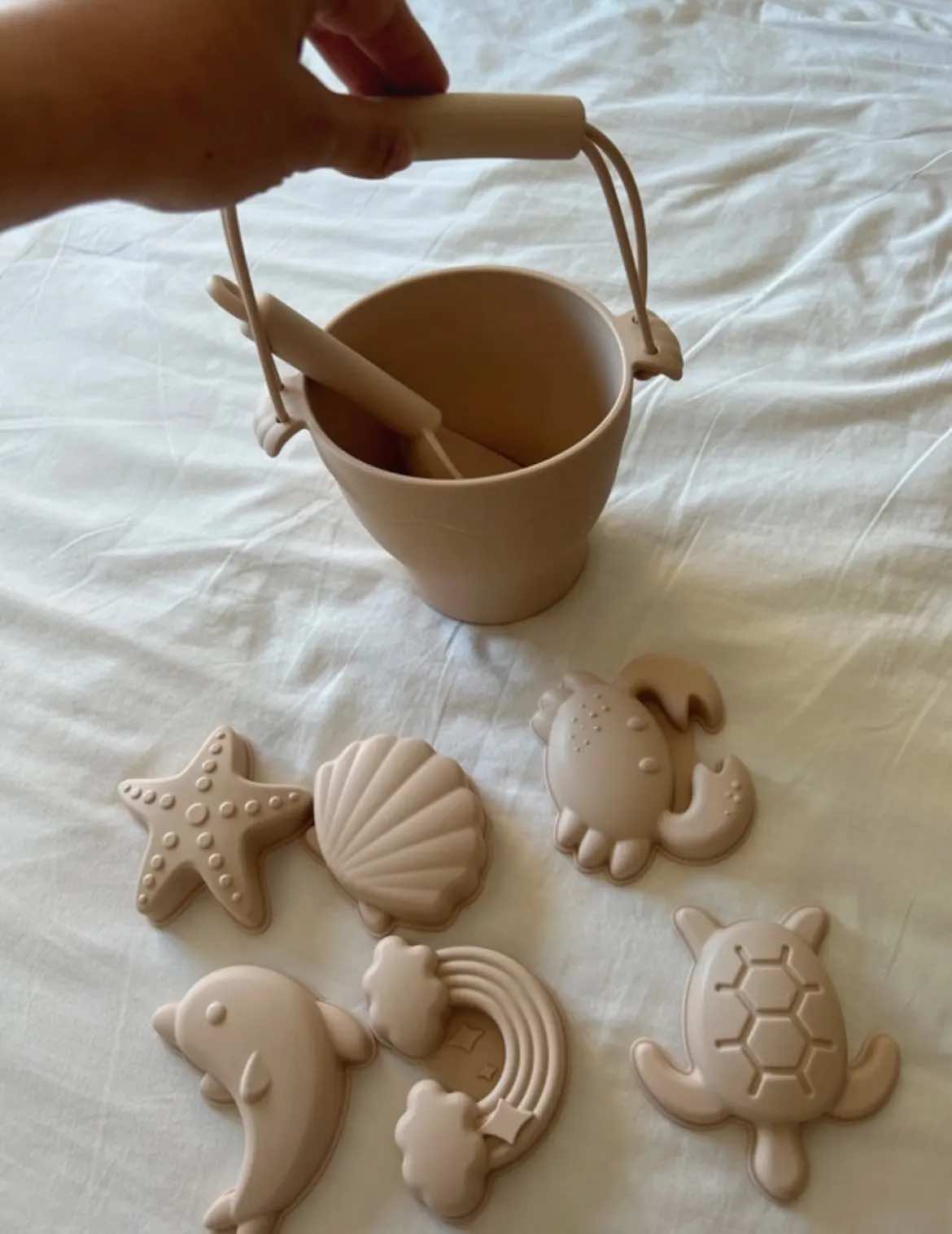 SandBucket, 8-dielna súprava hračiek do pieskoviska pre deti - Image 8